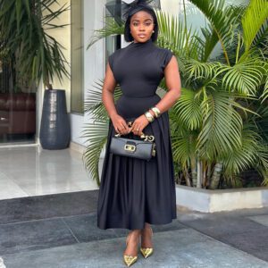 Women’s Solid Color Sleeveless Dress