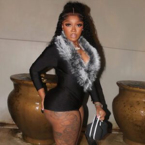 Fur-collar Deep V-neck Long-sleeved Tight-fitting Solid Color Short Jumpsuit