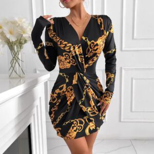 Long-sleeve V-neck Stretchy Hip-hugging Short Dress For Banquets
