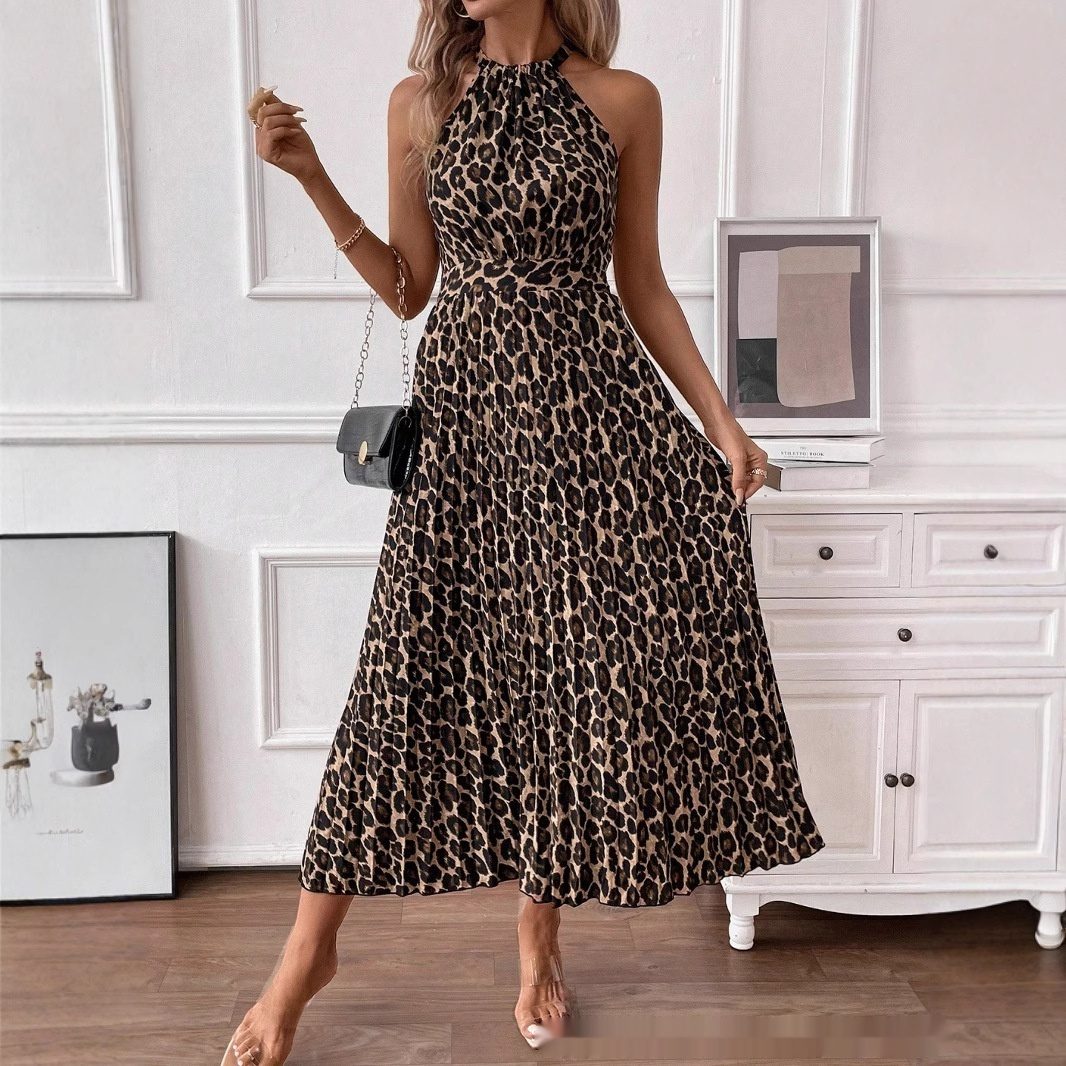 Women's Fashionable And Sexy V-neck Dress