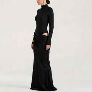 Women’s Crew-neck Long-sleeve Solid-color Dress