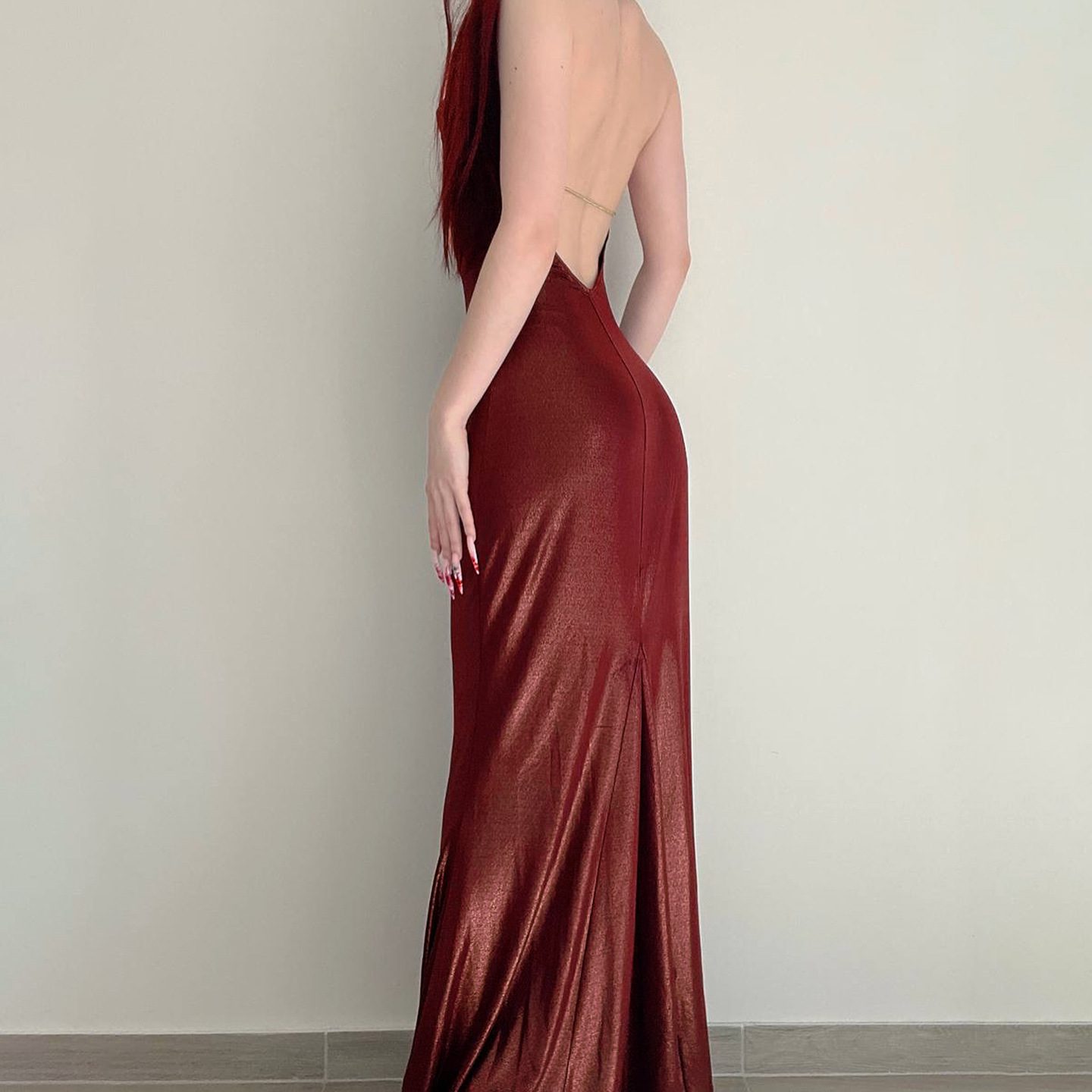 Solid Color Casual Retro-style Halter Bodycon Dress – Image 3