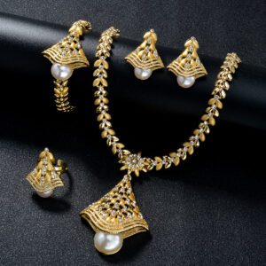 Jewelry 18k Gold-Plated Leaf Necklace